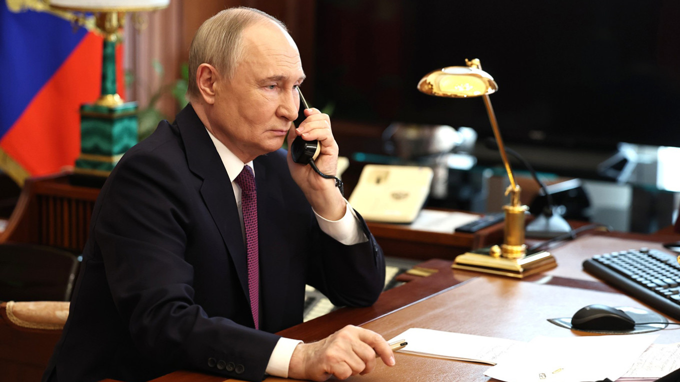 Putin Engages in First Diplomacy with Iran and Israel Amid Uprisings and U.S. Tensions