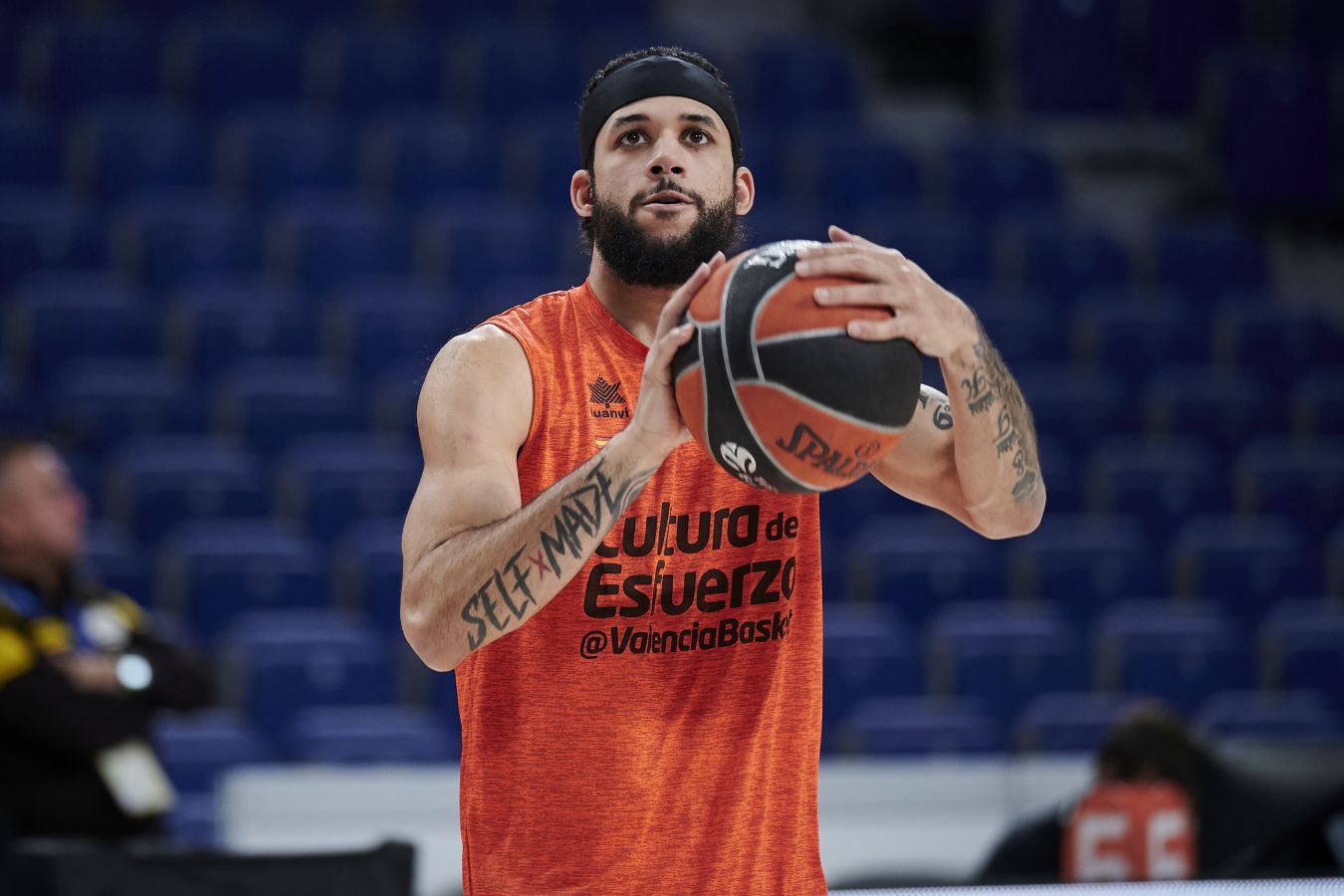 Cassius Robertson to Continue His Career with Spanish Club Gran Canaria, Reports Insider