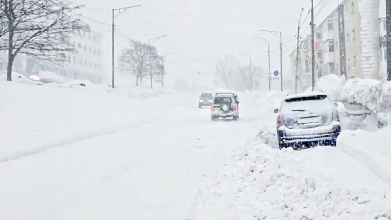 Kamchatka Faces Critical Road Conditions as Recovery Efforts Begin After Devastating Winter Storms