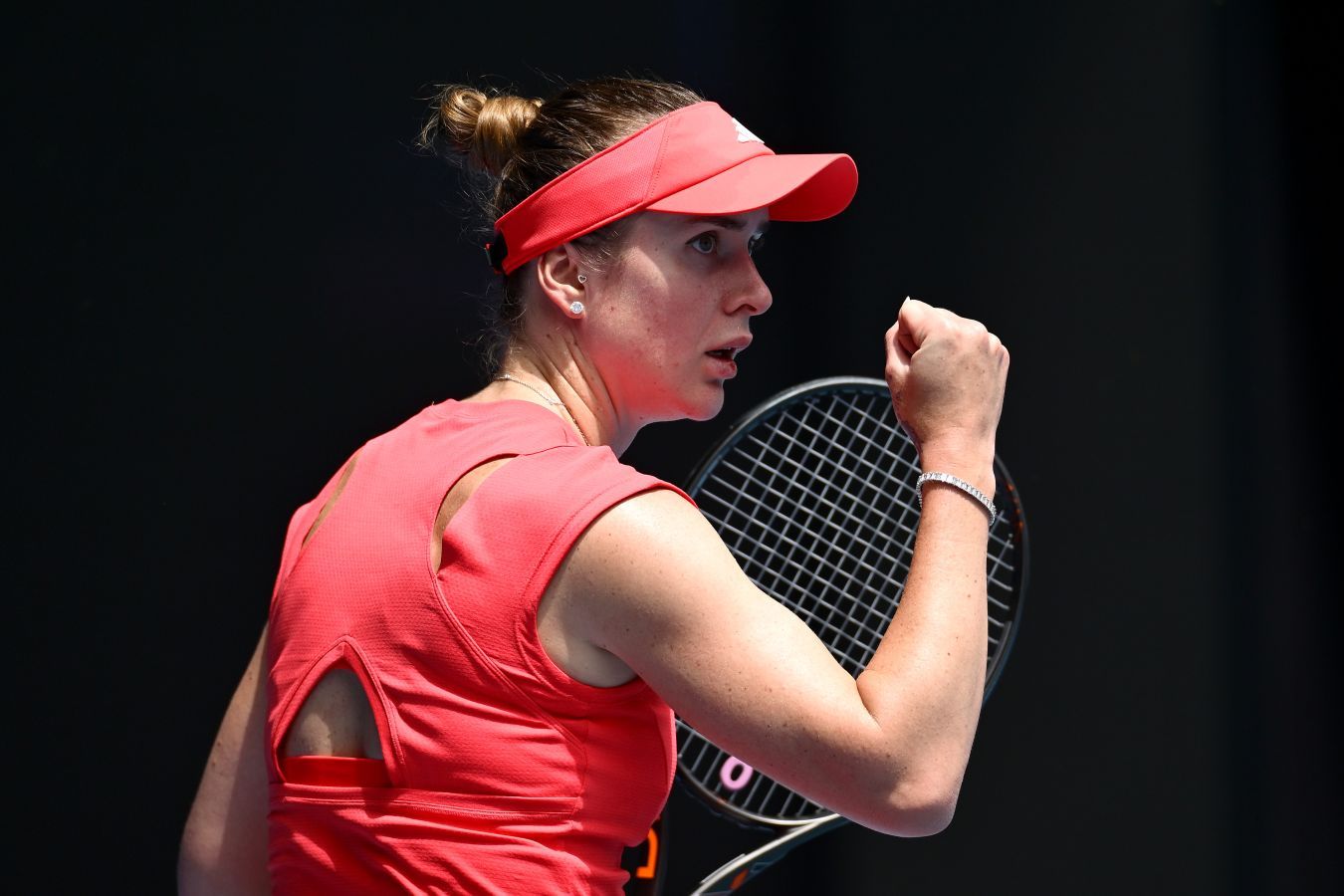Elina Svitolina Takes First Set Against Mira Andreeva at 2026 Australian Open