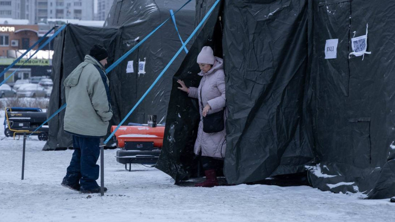 Amid Winter Struggles, Zelensky Urges Allies for Urgent Air Defense Boost