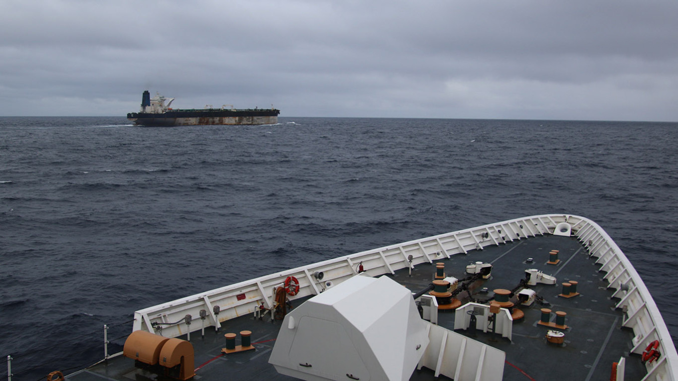 U.S. Frees Russian Sailors from Seized Oil Tanker in North Atlantic