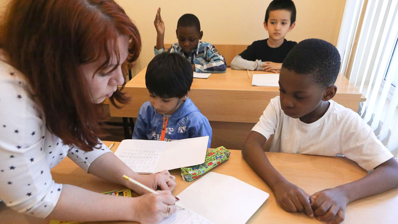 Shift in Migration Policy Results in Significant Decrease of Foreign Residents in Russia