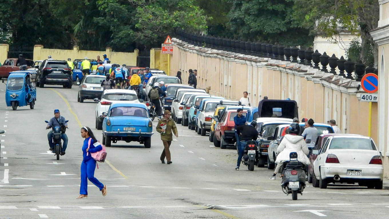 Lavrov Declares U.S. Pressure on Cuba as Unacceptable Amid Rising Tensions